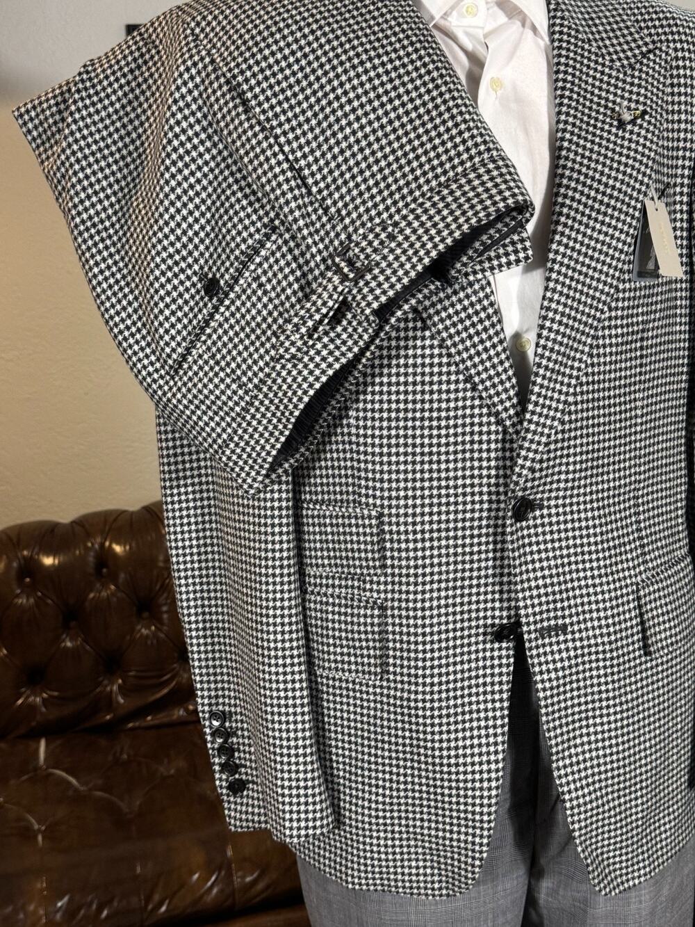 New Tom Ford Peak Lapel Shelton Houndstooth Wool Tweed Suit 48R 38R 33 Trousers